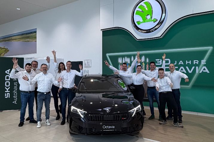 Autofr%FChling%20%26%20%u0160koda%20Familientag%20